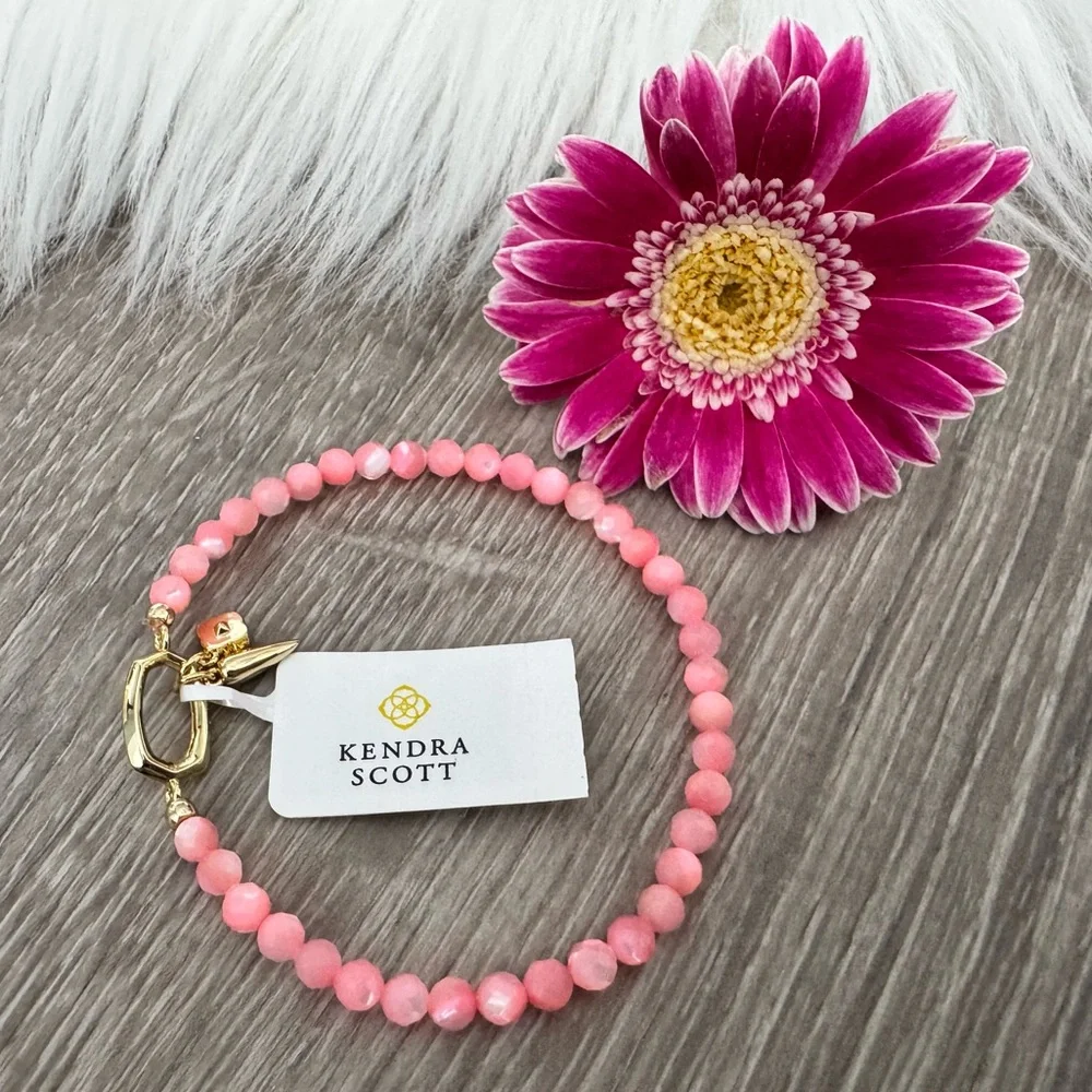 🌸 KENDRA SCOTT Pink Chalcedony Sylvia Gold Stretch Bracelet
